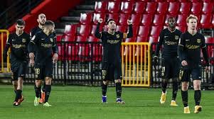 Maybe you would like to learn more about one of these? Messi Lebih Jago Tendangan Bebas Ketimbang Ronaldo