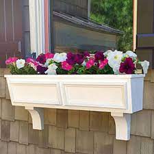 The lattice pvc window boxes have two detailed layers of latticework and an easy cleat mounting system. Flowerwindowboxes Com 36 Daisy Pvc Self Watering Window Box No Rot W 2 Brackets Patio Lawn Garden Pots Planters Container Accessories Kanakadurgamma Org