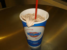Taste Out Loud! : Dairy Queen Reeses Peanut Butter Cup Blizzard. | Ian Out  Loud!