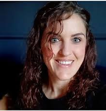 Even the biggest, brightest and most beautiful sunflowers start off as tiny  little seeds, but with tender love and car they become the most magnificent  flower in the garden! Let Angles Hypnotherapy