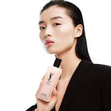 HYDRA BOUNCE ESSENCE-IN-LOTION