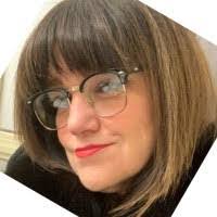 Nanette Paris's Instagram, Twitter & Facebook