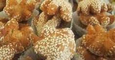 See full list on bacaterus.com 4 Resep Cara Membuat Onde Onde Ketawa Renyah Untuk Jualan Resep Masakan Indonesia