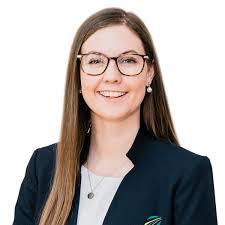 OFM Agri Hour, 25 Nov Jong ekonoom vereer met top-toekenning by “Junior  Agriwriters Awards” · OFM