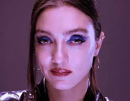 KAE TEMPEST, SÖZCÜKLERİN VE SESİN GÜCÜYLE 22 KASIM'DA ZORLU PSM'DE!