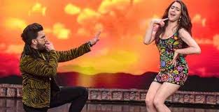 This Video Of Sara Ali Khan Singing Aankh Marey In Simmba Promotions Will Make You Smile Celebrities News India Tv Watch rajeev masand exclusive review on movie patakha. sara ali khan singing aankh marey