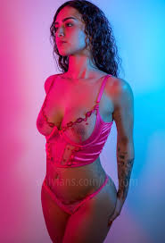 TW Pornstars - 2 pic. Riley :3. Twitter. can @JORIYUM be ur valentine ? 💖.  8:35 PM - 14 Feb 2023