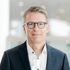 Fred Schulze's Instagram, Twitter & Facebook