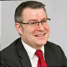 After a great 6 years at Weightmans, working with some wonderful people, I  am excited to start the next chapter of my career today in the Dispute  Resolution and Litigation team at