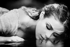 Beautiful Woman Black And White Photography Beautiful Beauty Being Women Black And White Black And White Photography B Black And White Portraits Black And White Photography Portrait