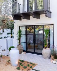Garden Studio On Instagram Symmetrical Planters Frame The Entry To This Home We Love Providing That Balance With The Landscape Design Makes All The Differen