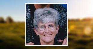 Kaitlyn Burnham's Instagram, Twitter & Facebook