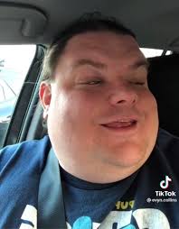 Kris Pharly : r/WalmartCelebrities