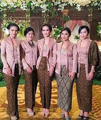 Maybe you would like to learn more about one of these? Inspo Warna Rose Gold Busana Batik Model Pakaian Baru Pakaian Wanita