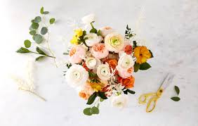 Send flowers to your loved ones with the bouqs company. How To Make The Perfect Bouquet Kendra Scott Facets Blog