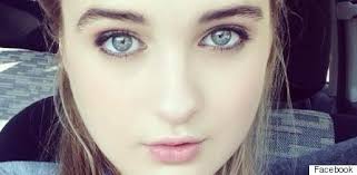 Nela louise zisser is a new zealand model and miss earth new zealand 2013, as well as a competitive eater. Beauty Queen Nela Zisser Can T Stop Eating Huffpost