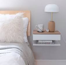 Pin Von Natalya Caplina Auf Nachttisch Hangend Ikea Schlafzimmer Schlafzimmer Deko Nachttisch Hangend