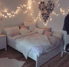 Pin By Constance Johnson On Nedvizhimost Aesthetic Bedroom Bedroom Decor Bedroom Design