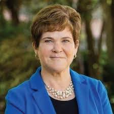 Donna Stromberg's Instagram, Twitter & Facebook