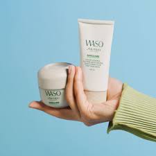 See full list on skincareconsumers.com Shikulime Color Control Oil Free Moisturizer