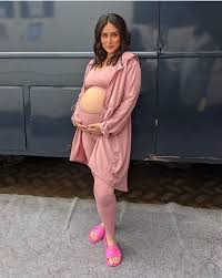 The pregnancy was rumored for a. Pregnant Kareena Kapoor Sharing Her Diet And Cravings
