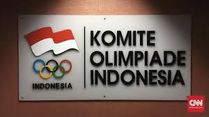 Pasti deh, dia bakal surprise melihat superhero nya datang. Kongres Koi Diwarnai Kericuhan