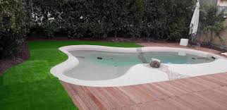 Casa de campo con piscina y bosque, booking.com konuklarını. La Storia Di Lorenzo E Del Suo Giardino Da Sogno Con Piscina Novero Giardini