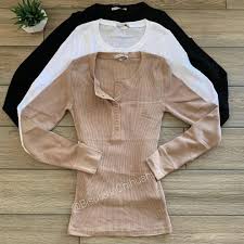 Ya llegaron las Blusas Térmicas y Básicas !!!!! Con y sin botones 💕💕💕  📦Mayoreo ✓Menudeo