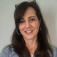 Sandra Gauthier's Instagram, Twitter & Facebook