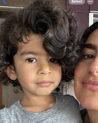 Sarah Shaheen's Instagram, Twitter & Facebook