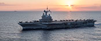 Le porte avion nucléaire charles de gaulle r 91 english version la tape de bouche du charles de gaulle. Porte Avions Charles De Gaulle Le Chantier De Refonte Colsbleus Fr Le Magazine De La Marine Nationale