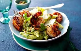Cajun Garnelen Mit Muschelnudeln Und Spinat Pesto Rezept Lecker Rezept In 2020 Rezeptideen Pesto Rezept Rezepte