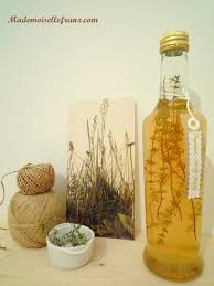 Un Peu D Automne En Bouteille Vinaigre Thym Romarin