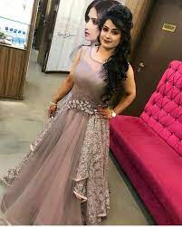 Lovely Hairstyle On Gown For Indian Wedding 2020 Hairstyles For Gowns Indian Gowns Dresses Indian Wedding Gowns