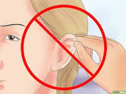 How To Take Care Of Infection In Newly Pierced Ears Ear Piercings Infected Ear Piercing Ear Piercings Helix