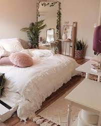 But here it is, a little edwardian bedroom inspo! Thanks For The Bedroom Inspo Celeste Escarcega Bedroominspo Small Room Bedroom Room Ideas Bedroom Pink Bedroom Decor