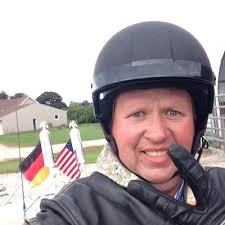 Eric Pagel (@ic_er_)