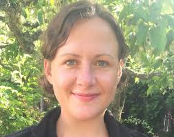 Sonya Dunning's Instagram, Twitter & Facebook