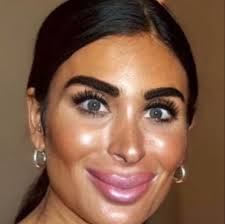 Now this is no AI. Just the President's advisor and so much more 🤣