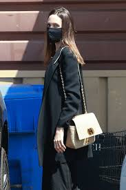 7 апреля 2021 · текст: Angelina Jolie Shopping For Flowers In Los Feliz 04 15 2021 Celebmafia