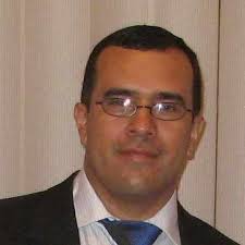 Elliot Perry Email & Phone Number