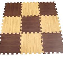 Selain digunakan untuk alas lantai rumah, motif kayu juga kerap dimanfaatkan untuk wallpaper dinding rumah. Puzzle Alas Lantai Evamat Evamat Bambu Motif Wooden Motif Kayu Shopee Indonesia