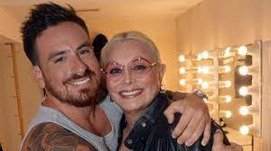 Crítica de teatro en diario perfil. Mejora La Salud De Carmen Barbieri Esta Muy Bien Muy Consciente Tal Vez Demasiado Infobae