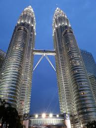 А вы мне докажите, чтобы я поверил! ну, практика показывает, что доказать таким людям. Podem Na Bashni Bliznecy Petronasy I Obzornaya Ekskursiya Po Kuala Lumpuru Image De Russian Guide In Kuala Lumpur Tripadvisor