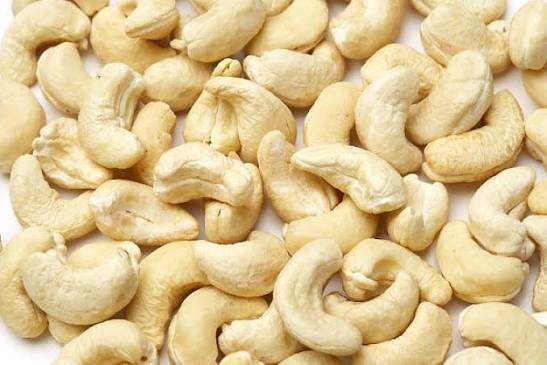 Fresh Raw Cashew Nuts