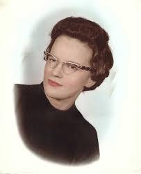 Jeanie Bailey's Instagram, Twitter & Facebook