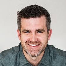 Tony Keeling's Instagram, Twitter & Facebook