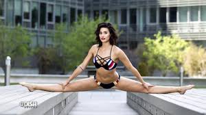 Crv ist ein innovatives, weltweit agierendes rinderzuchtunternehmen, das zu den größten der branche zählt. The Splitting Difference Between Jean Claude His Daughter Youtube