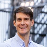 Kent Hargis's Instagram, Twitter & Facebook