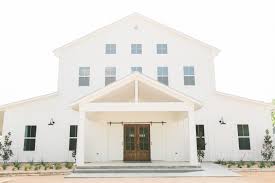 Old Bethany Weddings Events Farmhouse Style House Barn Wedding Venue Barn Lighting